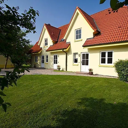 Haus Am Teich Apartment